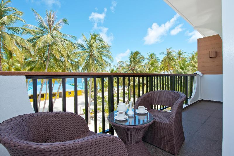 Crystal Sands Beach Hotel At 마푸시 외부 사진