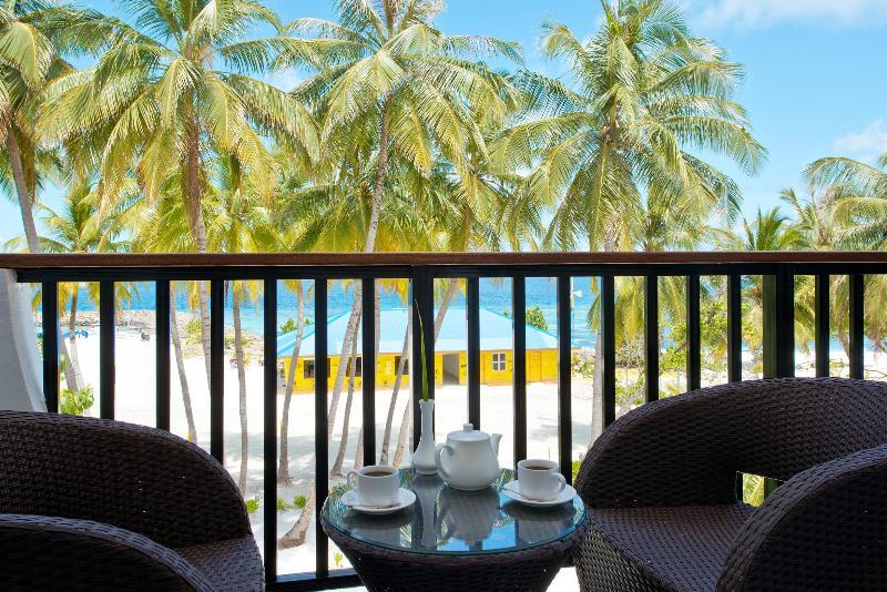 Crystal Sands Beach Hotel At 마푸시 외부 사진